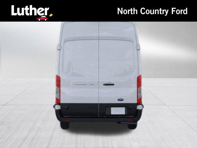 Photo of 2025 Oxford White Ford Transit-250