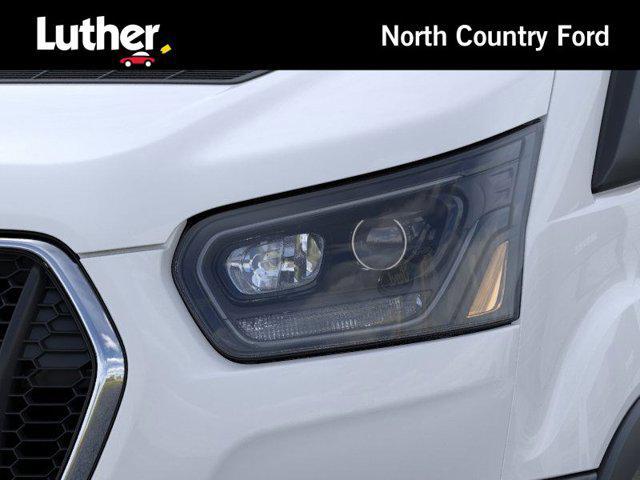 Photo of 2025 Oxford White Ford Transit-250