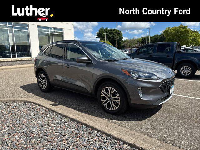 Photo of 2022 Carbonized Gray Metallic Ford Escape