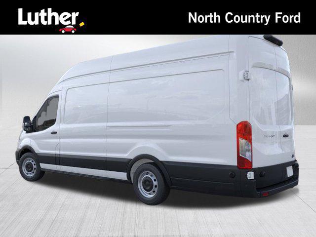 Photo of 2025 Oxford White Ford Transit-250