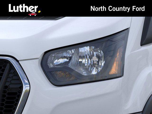 Photo of 2025 Oxford White Ford Transit-250