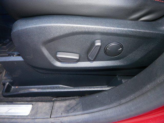 Photo of 2021 Rapid Red Metallic Tinted Clearcoat Ford Edge