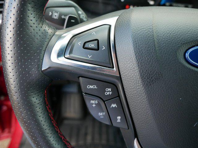 Photo of 2021 Rapid Red Metallic Tinted Clearcoat Ford Edge