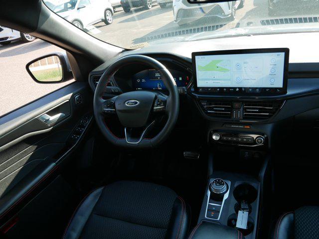 Photo of 2023 Vapor Blue Metallic Ford Escape