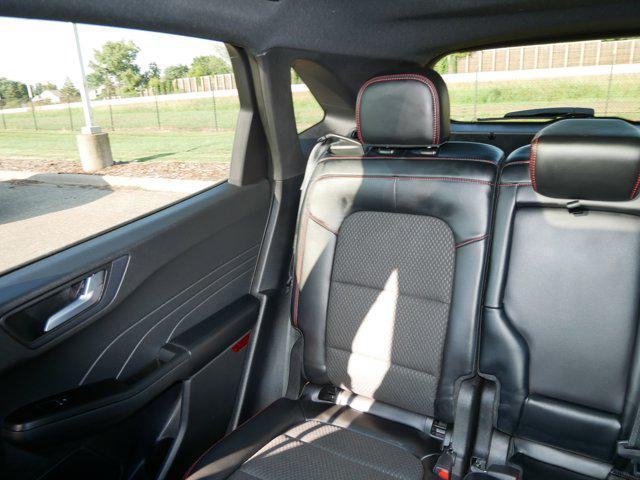 Photo of 2023 Vapor Blue Metallic Ford Escape