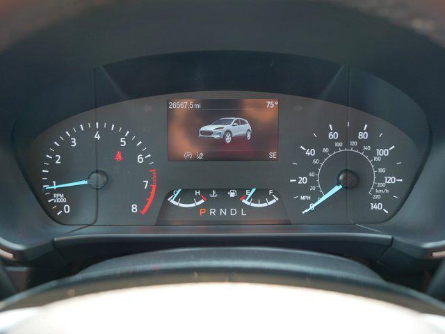 Photo of 2022 Rapid Red Metallic Tinted Clearcoat Ford Escape