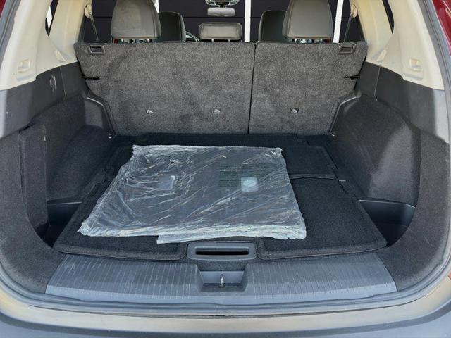 Photo of 2023 Scarlet Ember Nissan Rogue