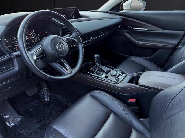 Photo of 2024 Platinum Quartz Metallic Mazda CX-30