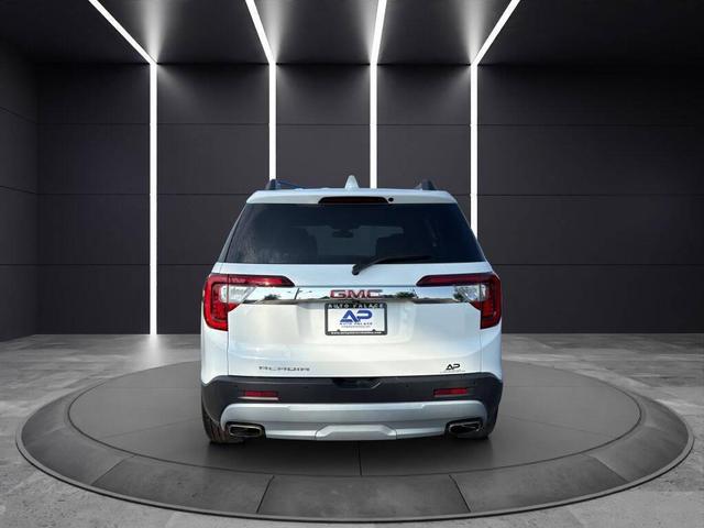 Photo of 2020 White GMC Acadia