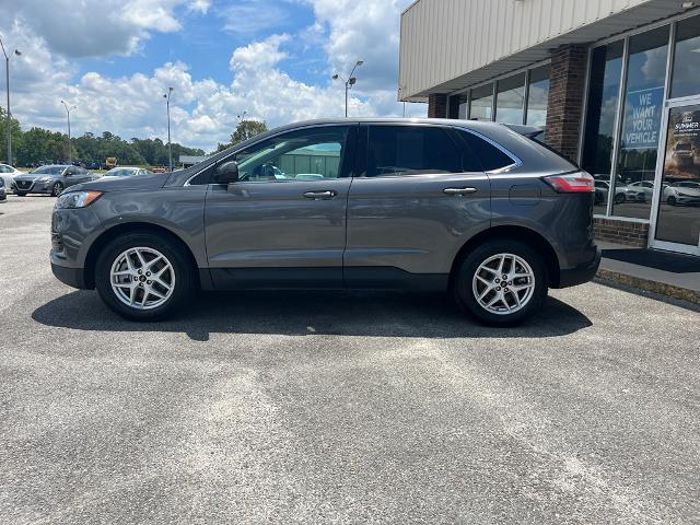 Photo of 2023 CARBONIZED GRAY Ford Edge