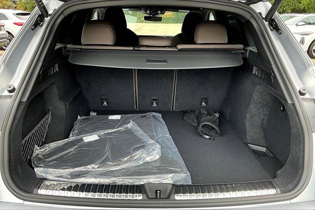 Photo of 2025 Silver Audi Q5