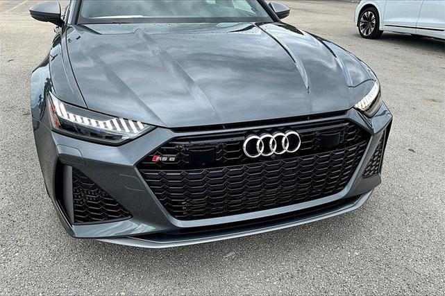 Photo of 2026 Daytona Gray Pearl Effect Audi RS 6 Avant