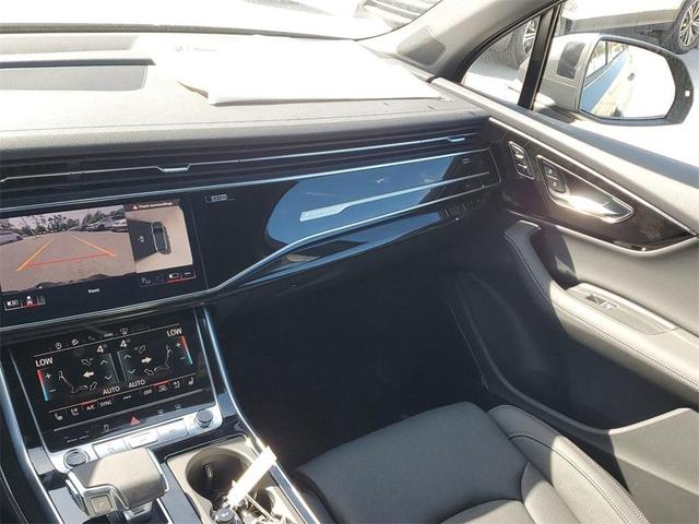 Photo of 2025 Samurai Gray Metallic Audi Q7