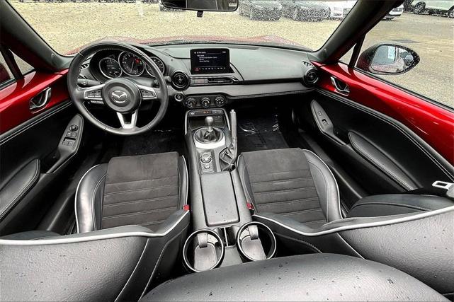Photo of 2023 Soul Red Crystal Metallic Mazda MX-5 Miata RF