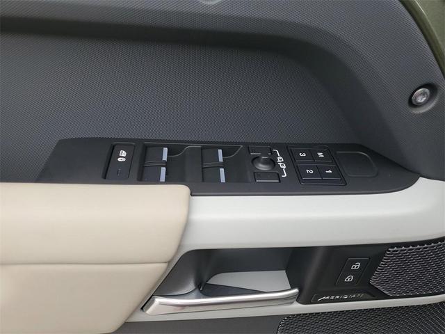 Photo of 2024 Pangea Green Land Rover Defender