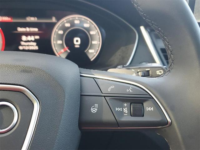 Photo of 2025 Arkona White Audi Q5