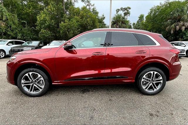Photo of 2025 Red Audi Q5