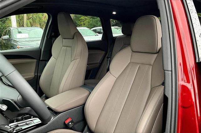Photo of 2025 Red Audi Q5