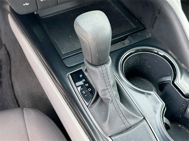 Photo of 2020 Silver Toyota Camry