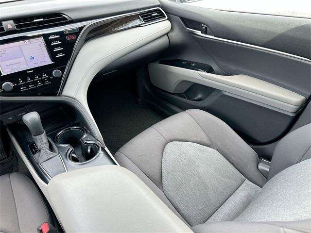 Photo of 2020 Silver Toyota Camry