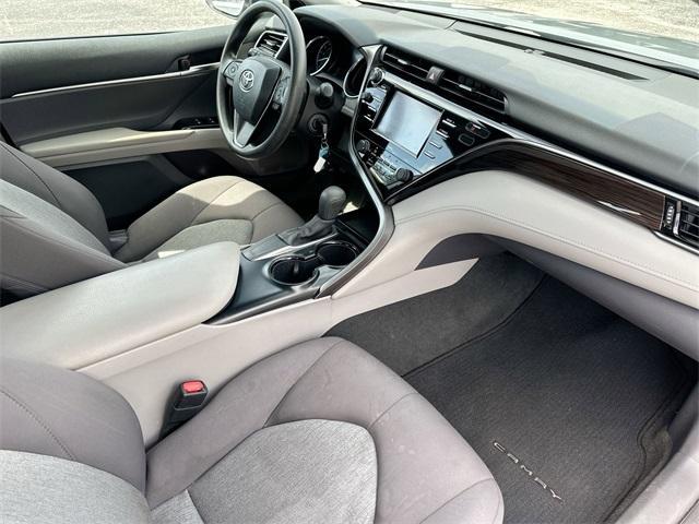 Photo of 2020 Silver Toyota Camry