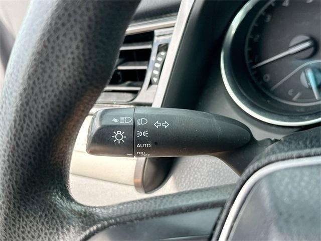 Photo of 2020 Silver Toyota Camry