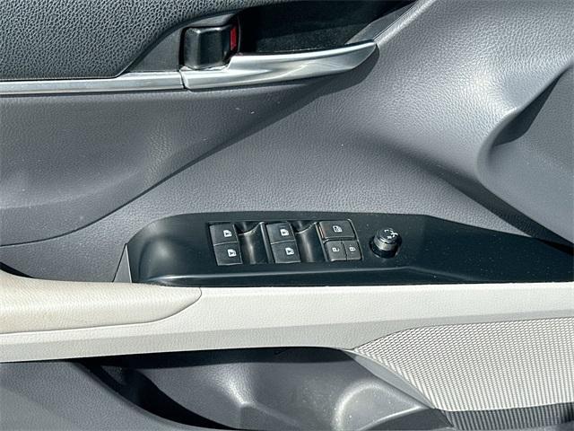 Photo of 2020 Silver Toyota Camry