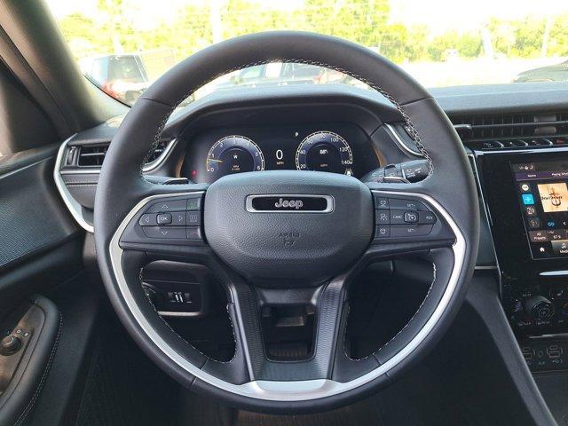Photo of 2024 Velvet Red Pearlcoat Jeep Grand Cherokee