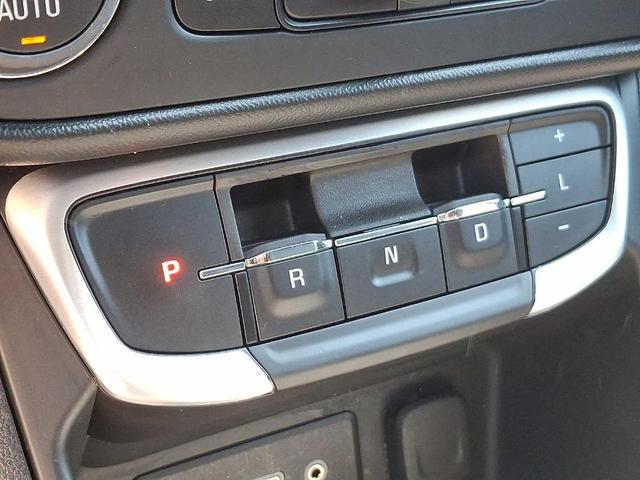 Photo of 2022 Marine Metallic GMC Terrain