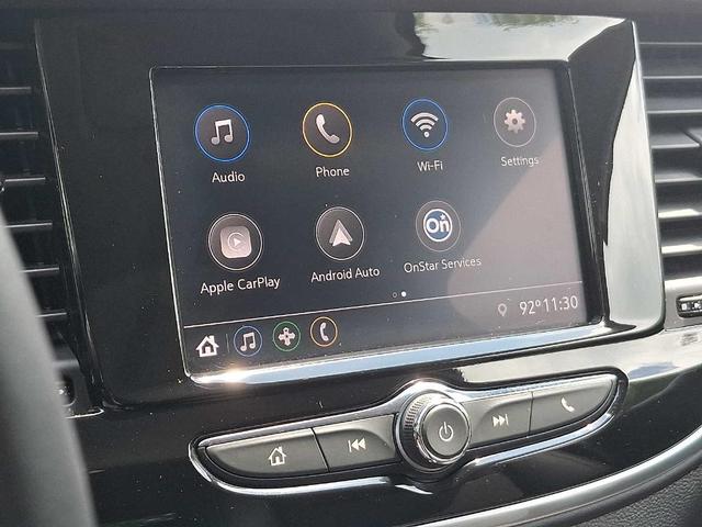 Photo of 2022 Summit White Buick Encore