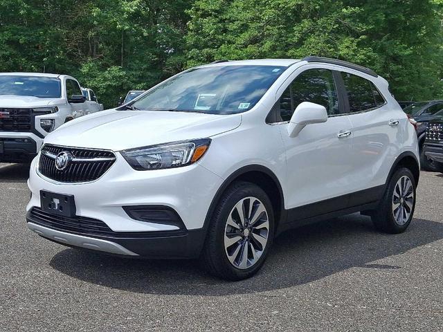 Photo of 2022 Summit White Buick Encore