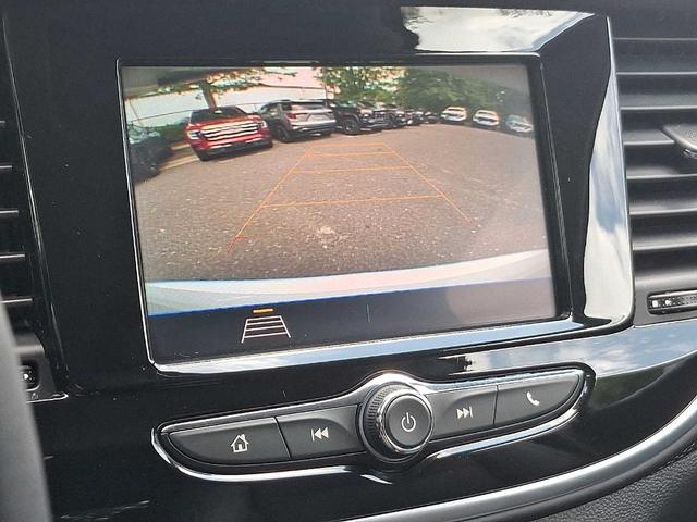 Photo of 2022 Summit White Buick Encore