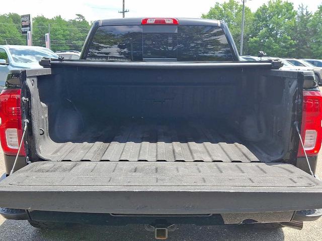Photo of 2018 Black Chevrolet Silverado 1500