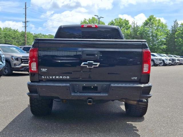 Photo of 2018 Black Chevrolet Silverado 1500