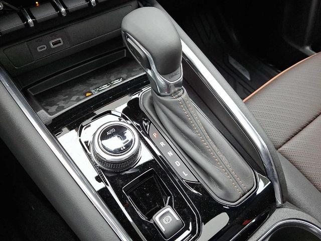 Photo of 2025 Onyx Black GMC Canyon