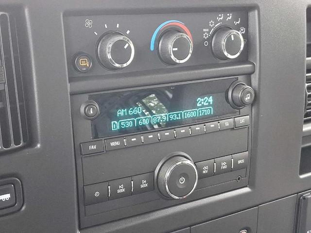 Photo of 2025 Summit White GMC Savana 2500