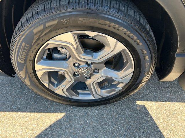 Photo of 2017 Black Honda CR-V