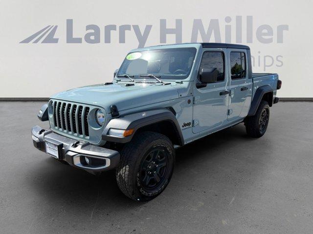 2023 Jeep Gladiator