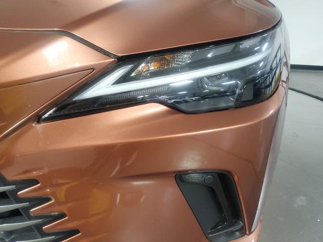Photo of 2023 Copper Lexus RX 350