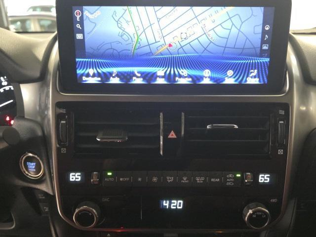 Photo of 2023 Eminent White Pearl Lexus GX 460