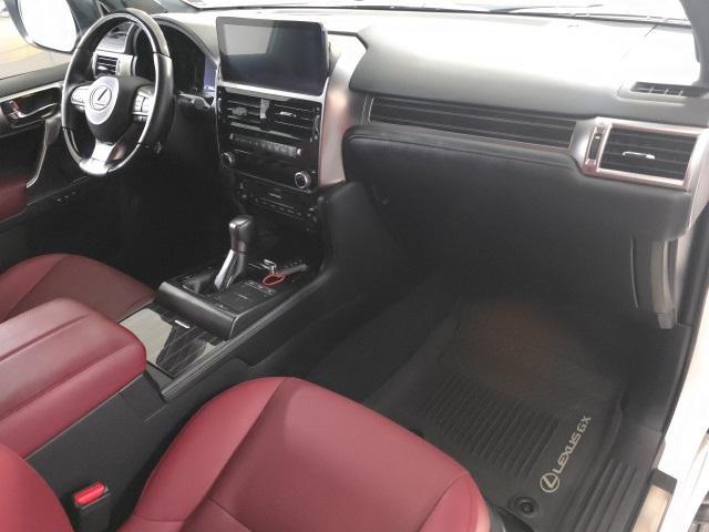 Photo of 2023 Eminent White Pearl Lexus GX 460