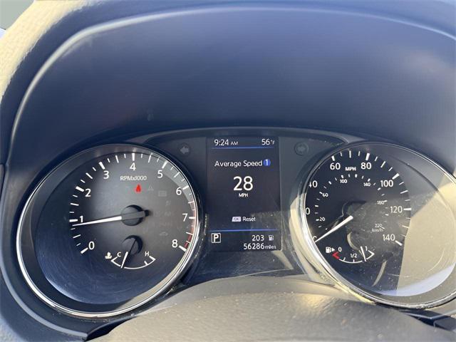 Photo of 2018 Magnetic Black Nissan Rogue