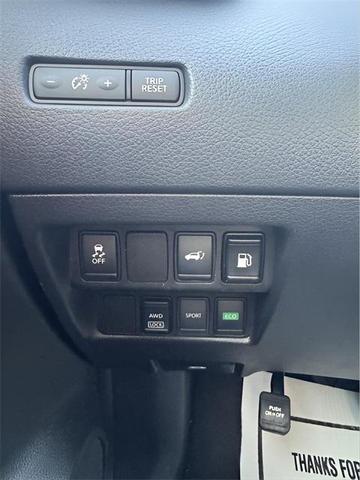 Photo of 2018 Magnetic Black Nissan Rogue