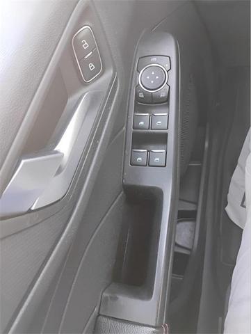 Photo of 2023 Carbonized Gray Metallic Ford Escape