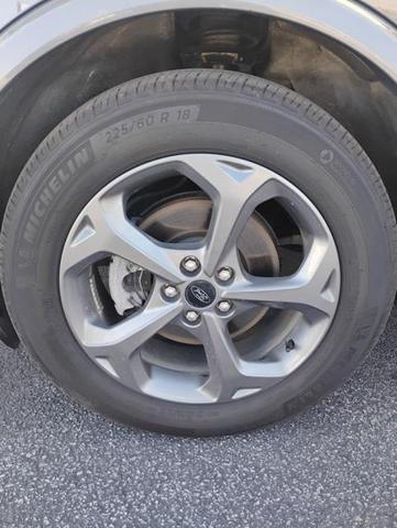 Photo of 2023 Carbonized Gray Metallic Ford Escape