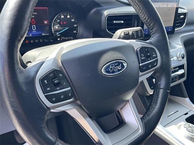 Photo of 2022 Oxford White Ford Explorer