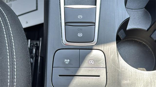 Photo of 2024 Agate Black Metallic Ford Escape