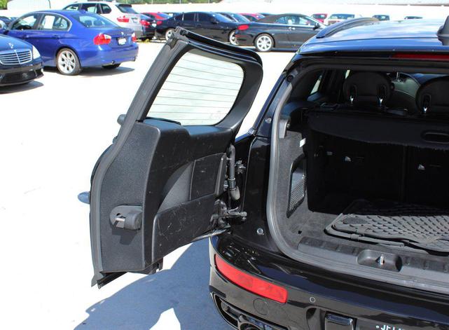 Photo of 2018 Midnight Black Metallic MINI Clubman