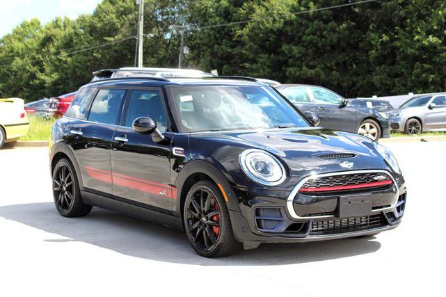Photo of 2018 Midnight Black Metallic MINI Clubman