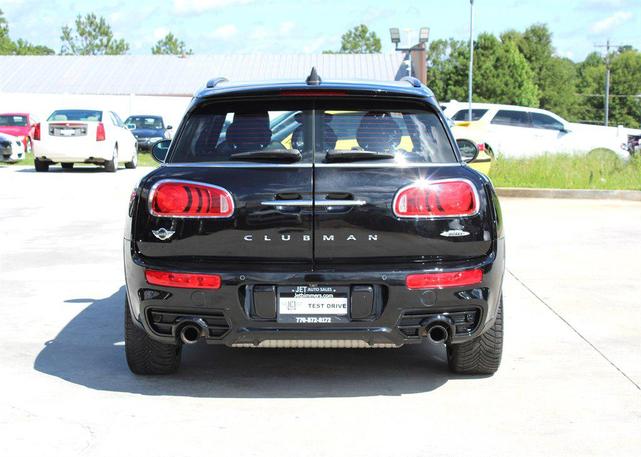 Photo of 2018 Midnight Black Metallic MINI Clubman